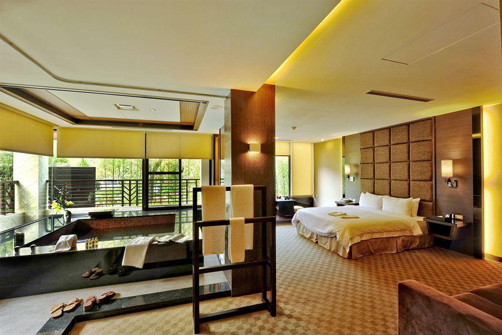 Spring Hill Resort Tianliao Exterior photo