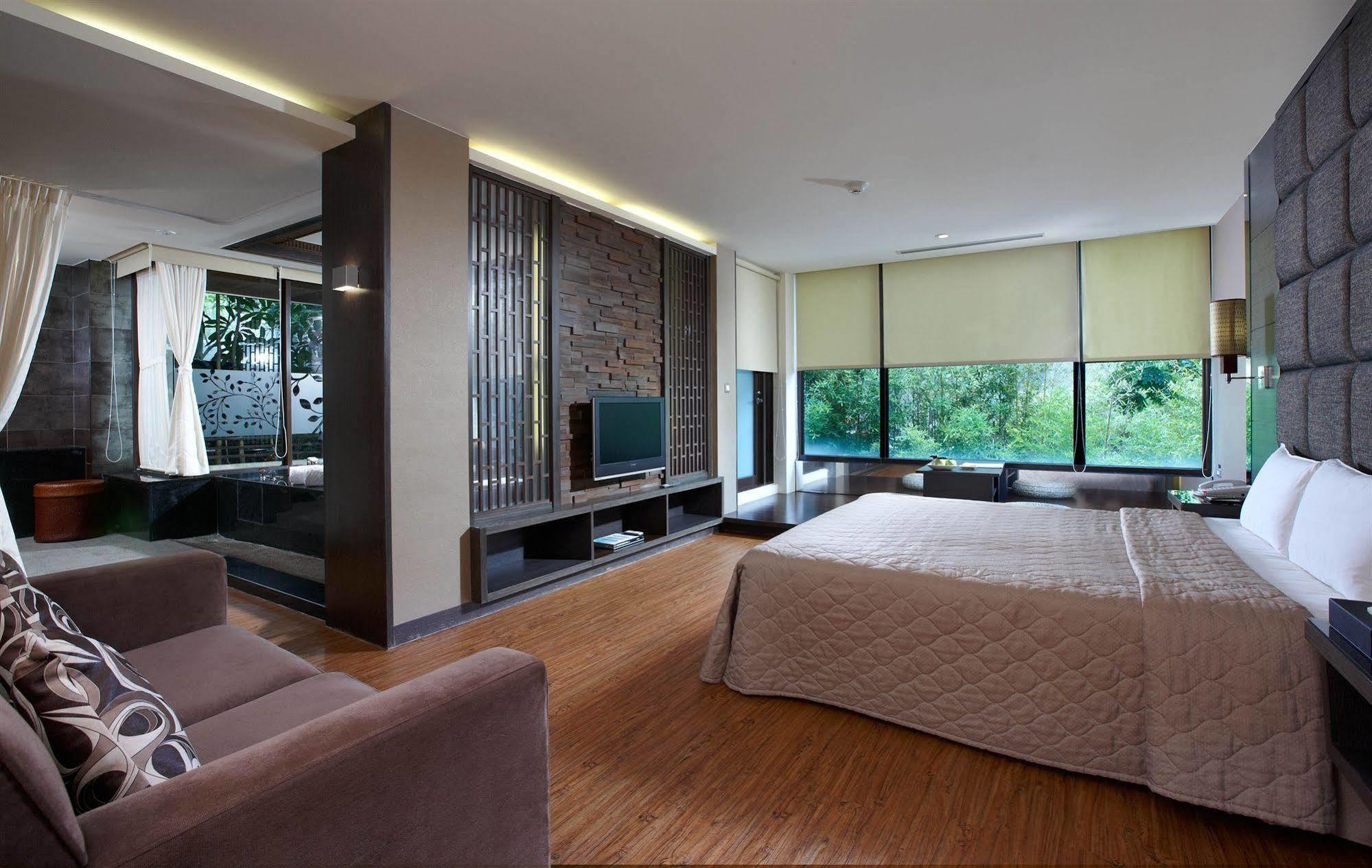 Spring Hill Resort Tianliao Exterior photo